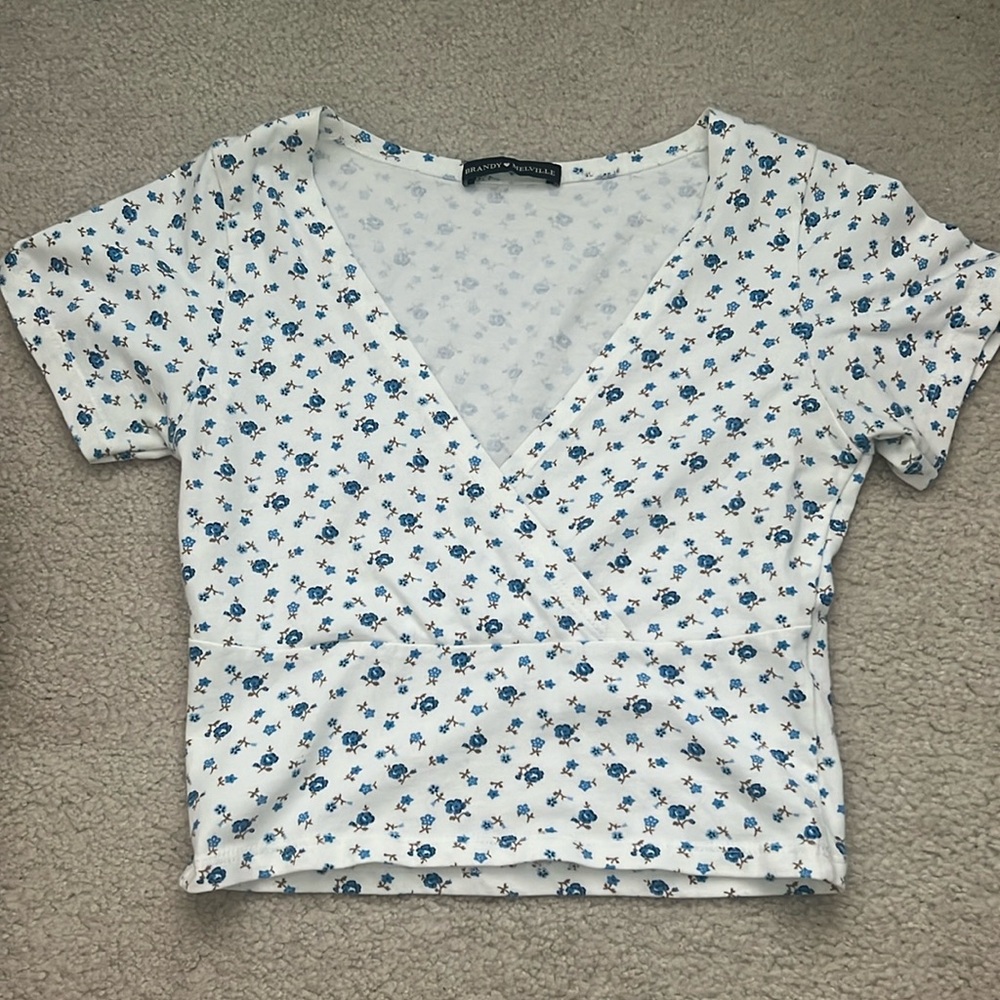 Brand new brandy melville floral shirt